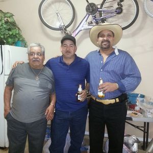 Meet your Posher, Hector miguel